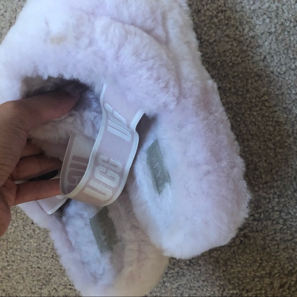 Ugg slides - Picture 2 of 3